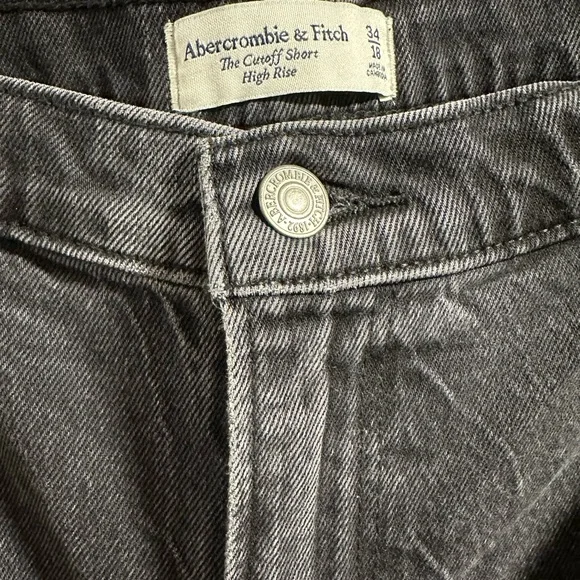 3 Pairs- Abercrombie & Fitch Distressed Denim Women Shorts - Picture 9 of 9